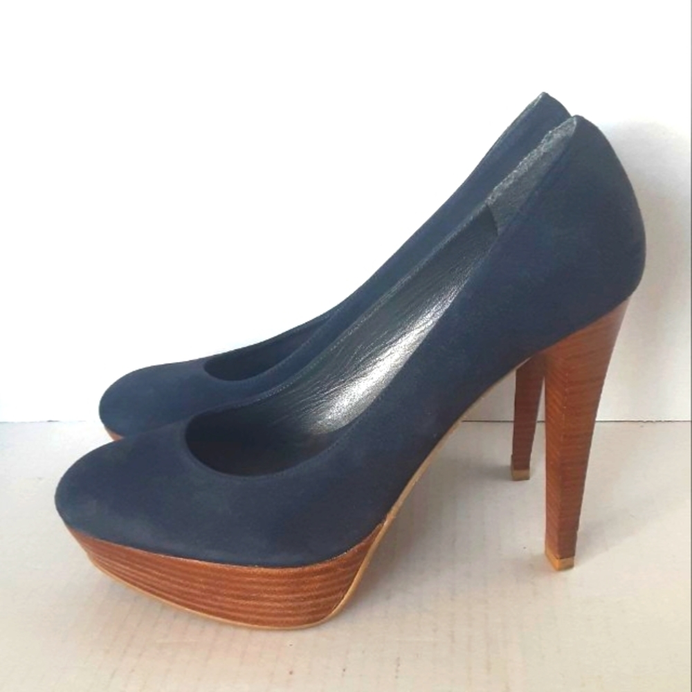 EUC STUART WEITZMAN Blue Suede Platform Heels